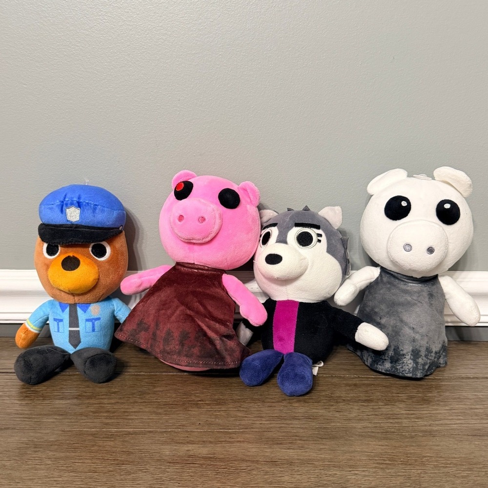 Roblox Piggy Plush Lot of 4 Poley Piggy Willow Memory MiniToon PhatMojo 8‎ Inch